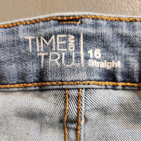 TIME & TRU Blue Medium Wash Straight Leg Jeans Stretch Comfort Casual Womens 16 - Picture 4 of 11